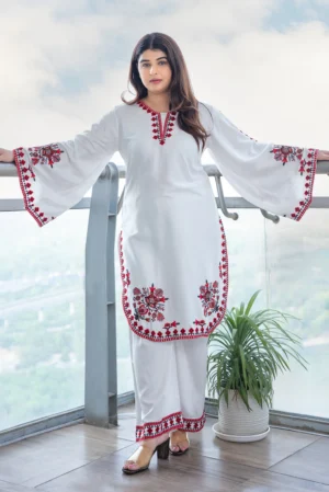White Red Embroidered Bell-Sleeve Suit Set
