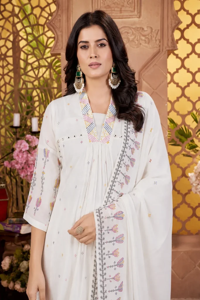 Aarnik-Ethnics-White-Pastel-Embroidered-Kurta-Set